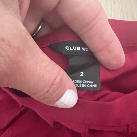 Club Monaco silk skirt size 2 LIKE NEW! - Picture 3 of 3